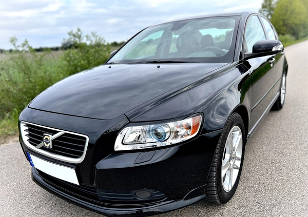 Volvo S40 cena 21900 przebieg: 272000, rok produkcji 2007 z Suchowola małe 211